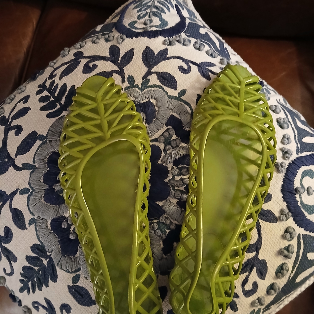 Elegant Green Women's Flats